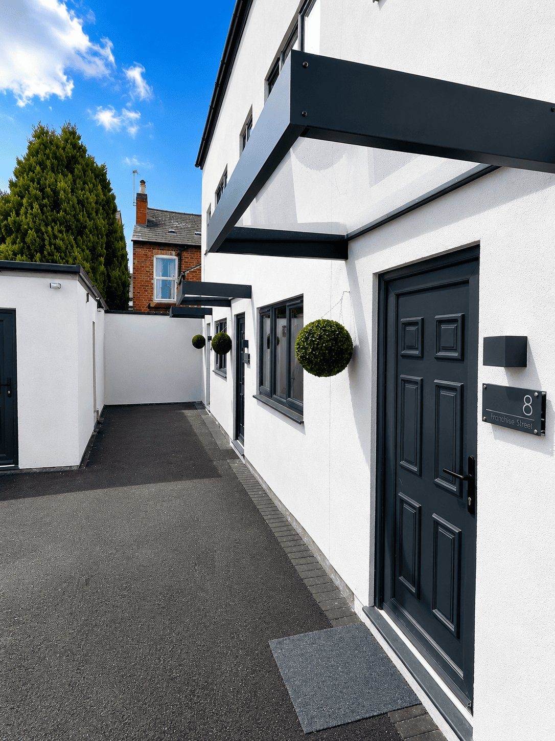 Franchise Court Townhouses