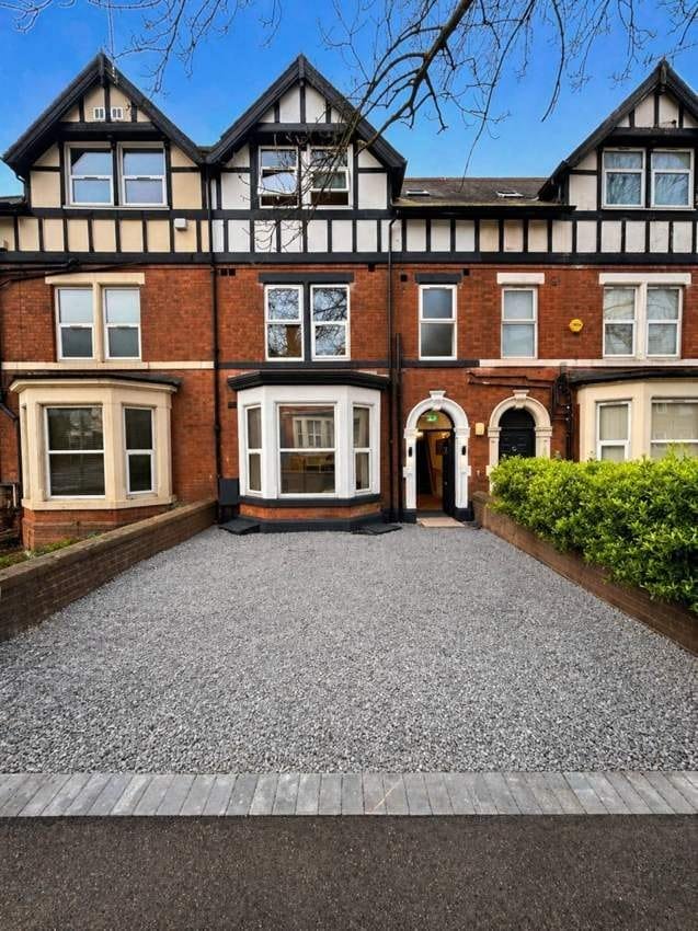 110 Uttoxeter New Road